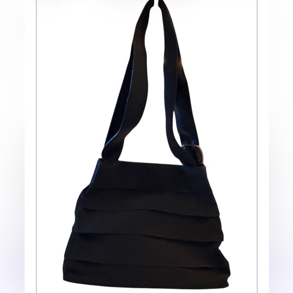 Salvatore Ferragamo Black Tiered Grosgrain Ribbon Shoulder Bag/Tote - Picture 3 of 11